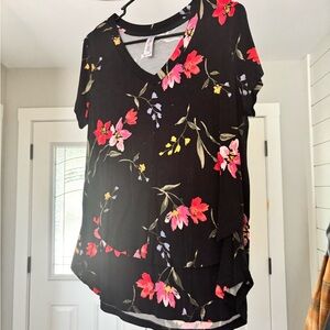 Floral V-Neck Latched Mama Nursing Top
